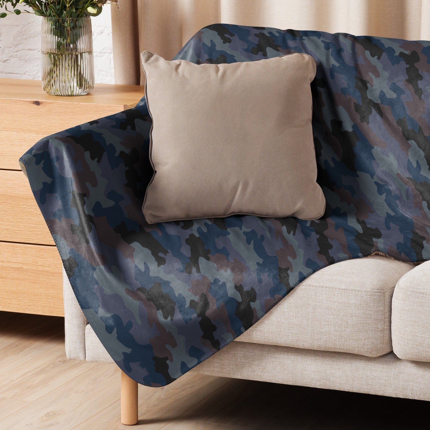 Serbian Oak Leaf Urban CAMO Sherpa Blanket