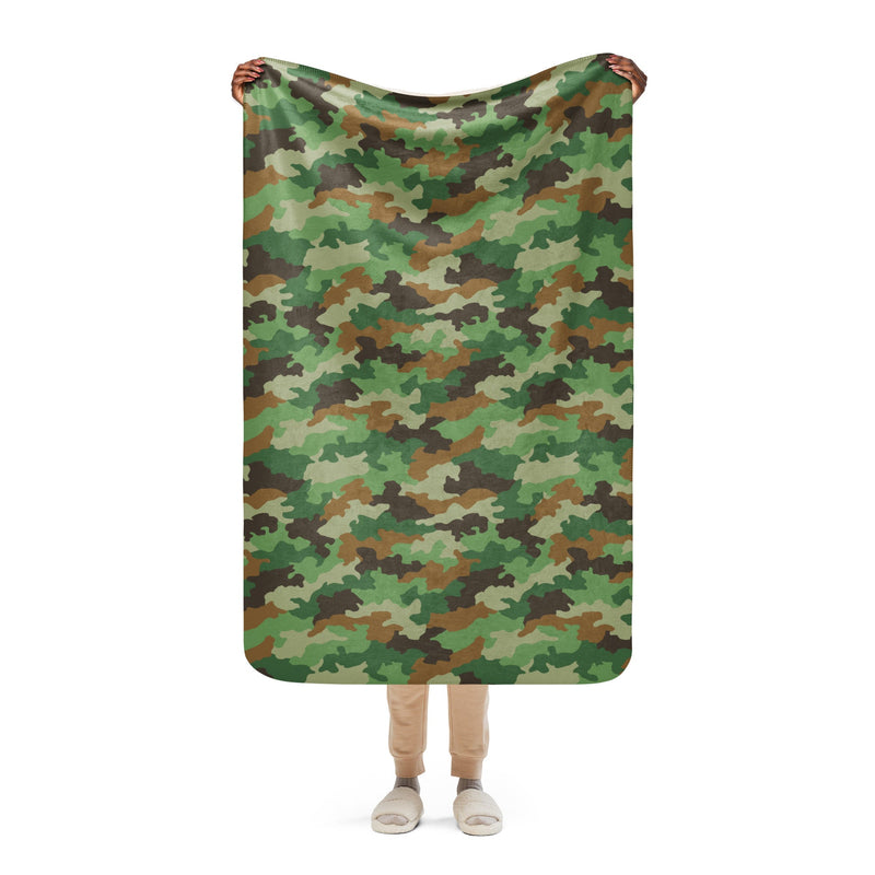 Oak Leaf Serbian Woodland CAMO Sherpa Blanket - 37″×57″