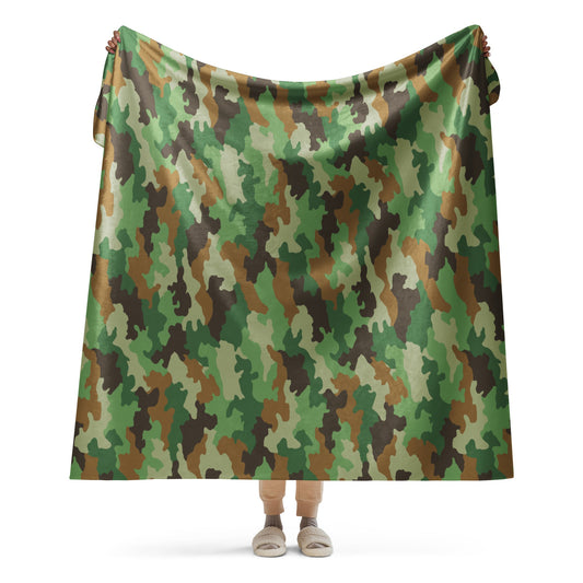 Serbian Oak Leaf Woodland CAMO Sherpa blanket - 60″×80″ - Blankets