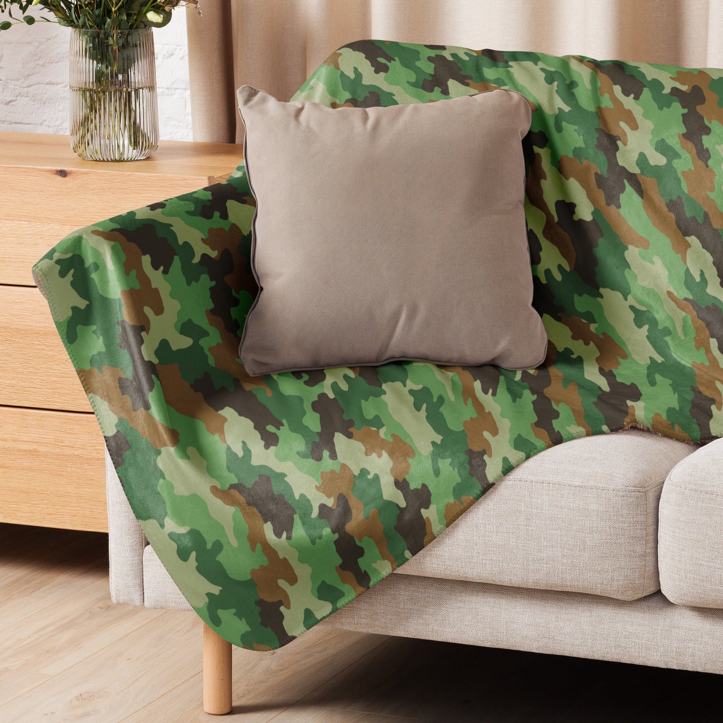 Serbian Oak Leaf Woodland CAMO Sherpa blanket - Blanket