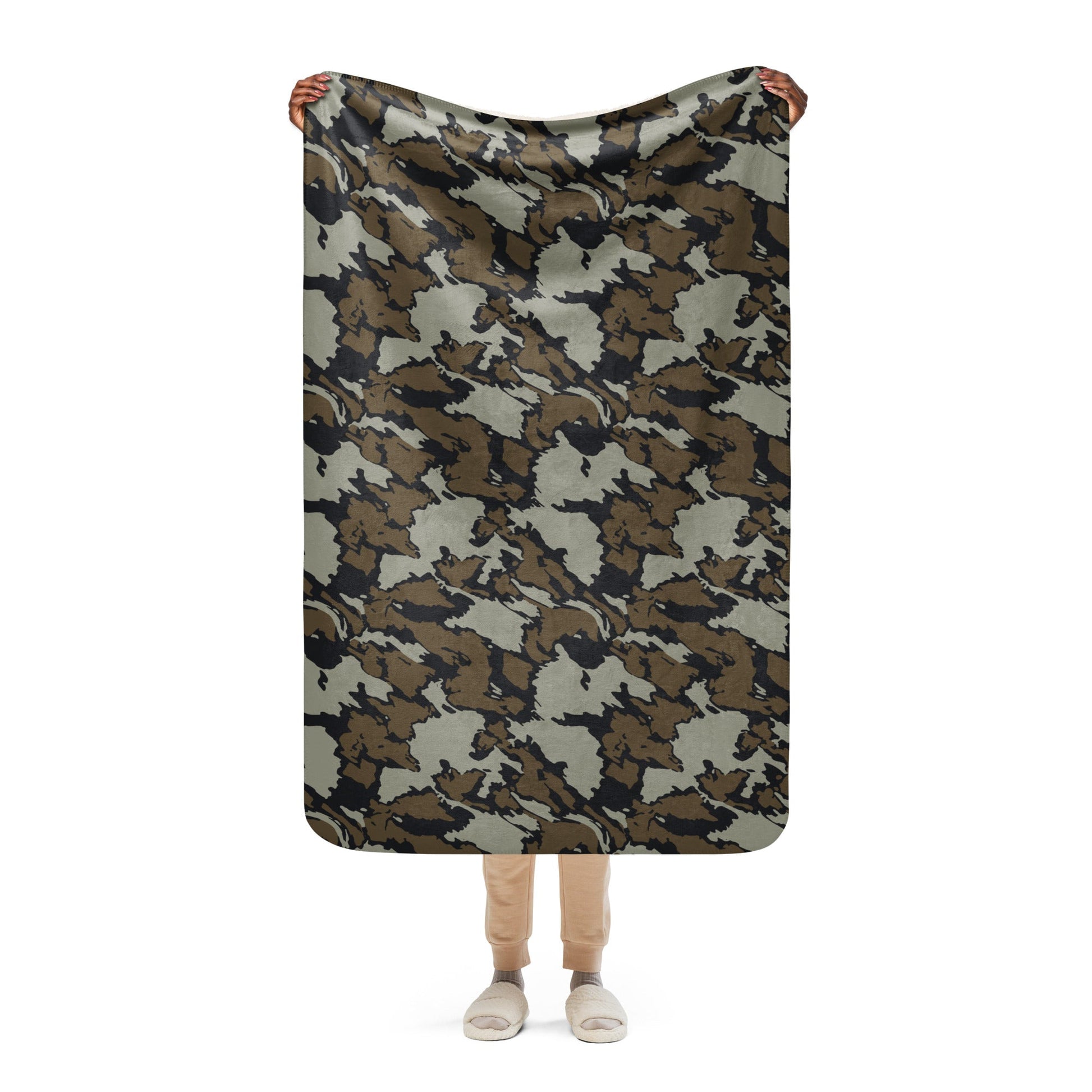 Shadow Timber CAMO Sherpa blanket - 37″×57″ - Blankets