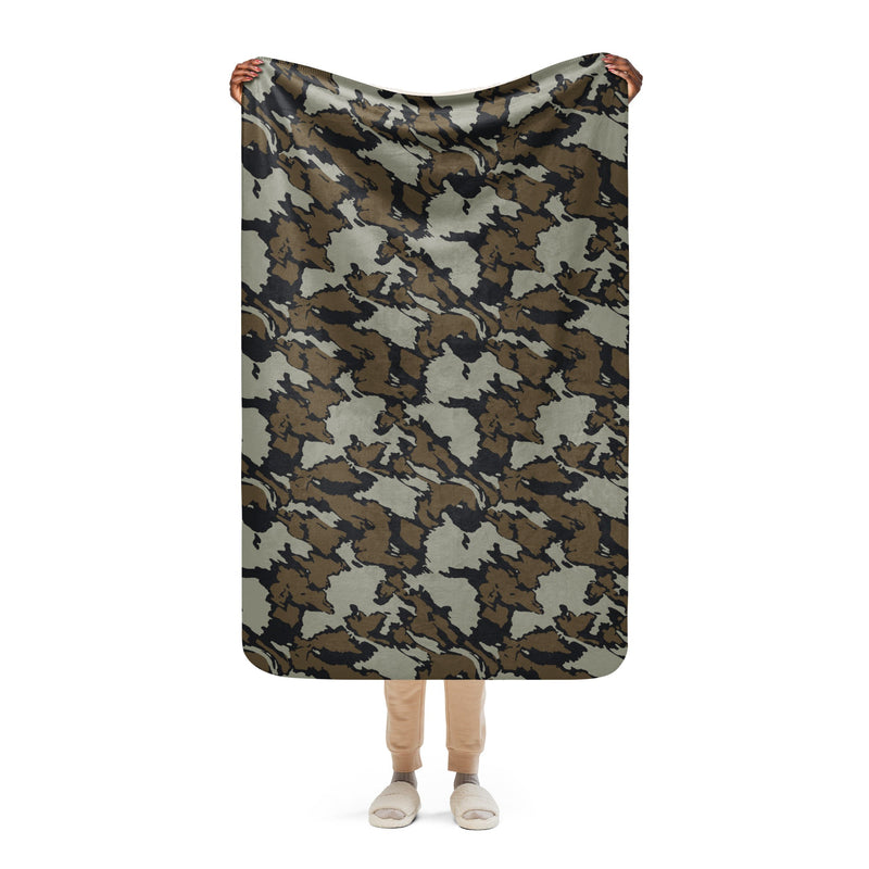 Shadow Timber CAMO Sherpa Blanket - 37″×57″