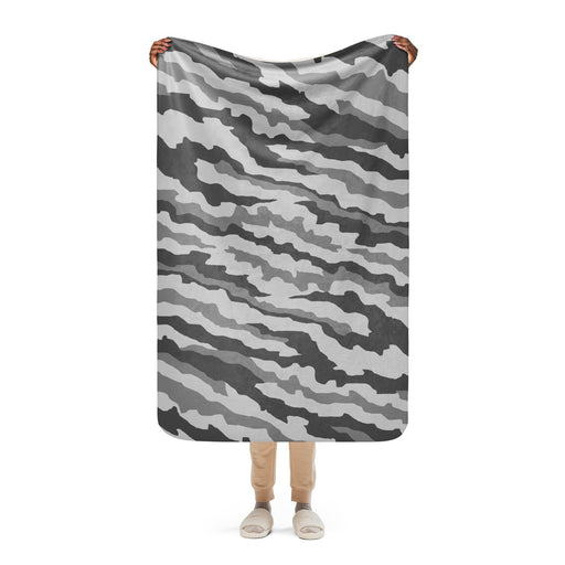 Urban Diagonal Stripe CAMO Sherpa Blanket - 37″×57″