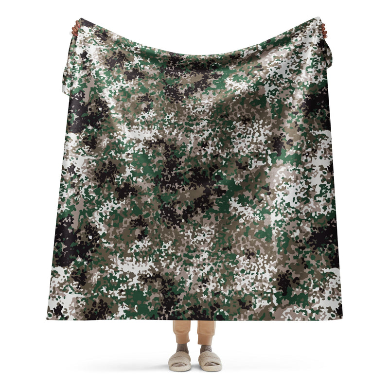 Snowtarn CAMO Sherpa Blanket - 60″×80″