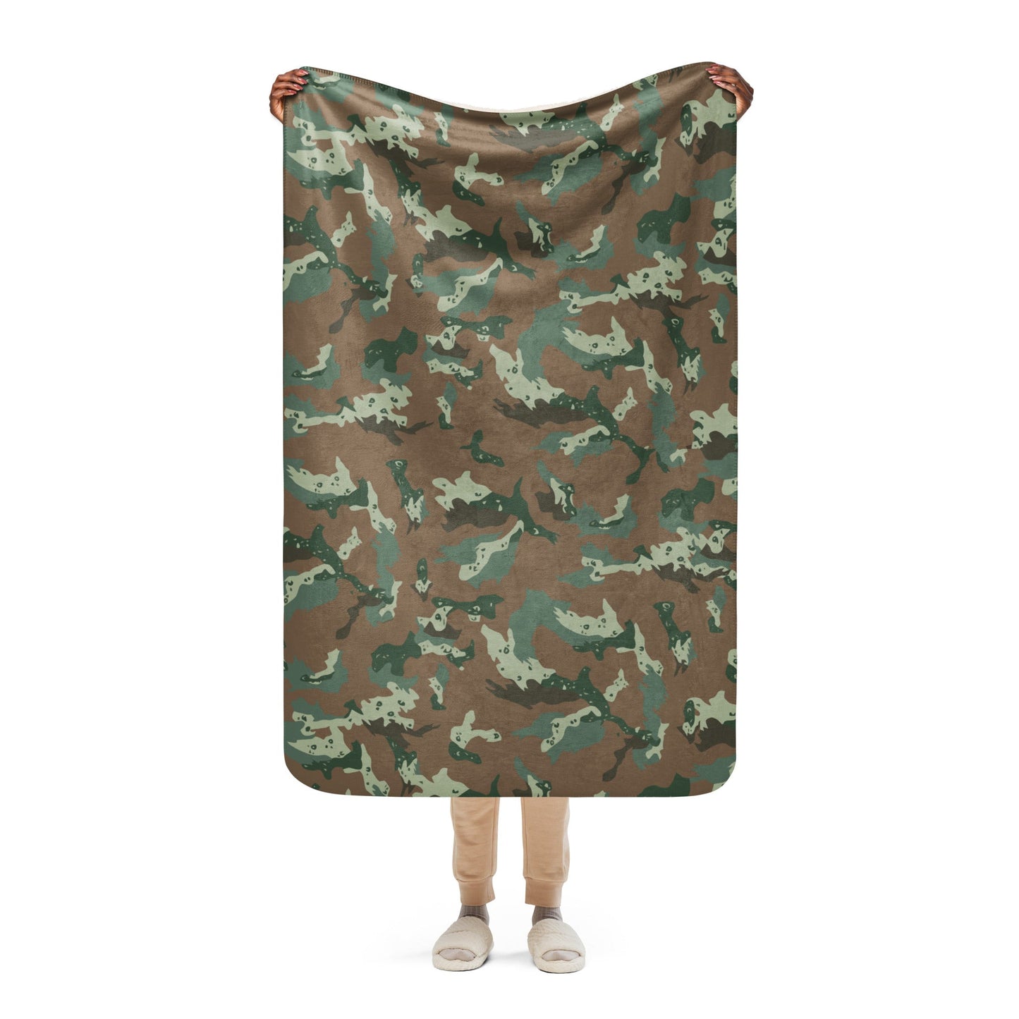 South African Chocolate Chip Soldier 2000 CAMO Sherpa Blanket - 37″×57″