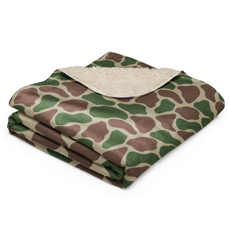 Giraffe Kangwane South African CAMO Sherpa Blanket