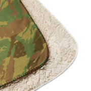 Brushstroke RECCE Hunter Group South African CAMO Sherpa Blanket