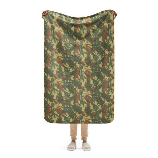 Brushstroke Transkei South African CAMO Sherpa Blanket - 37″×57″