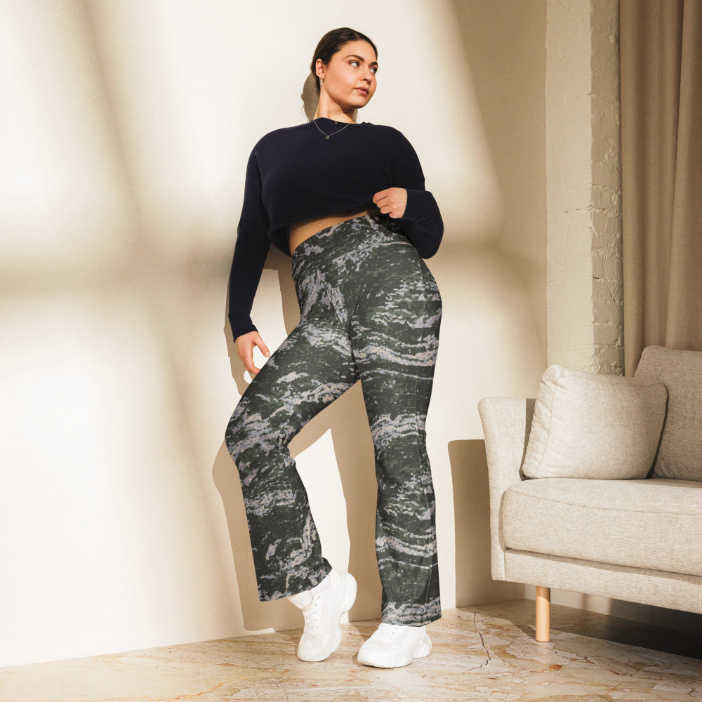 South Korean Marine Digital Tiger Stripe WAVEPAT CAMO Flare leggings - Womens Leggings