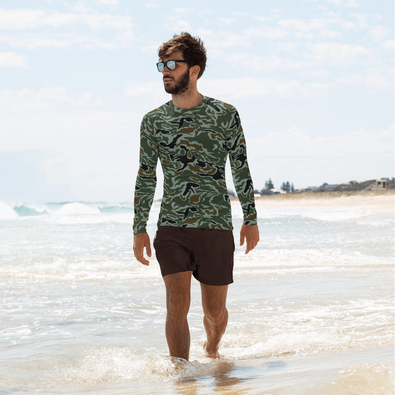 Noodle Swirl South Korean CAMO Mens Long-Sleeve Rash Guard - XS