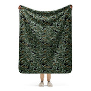 Noodle Swirl South Korean CAMO Sherpa Blanket - 50″×60″