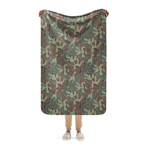 Puzzle South Korean CAMO Sherpa Blanket - 37″×57″