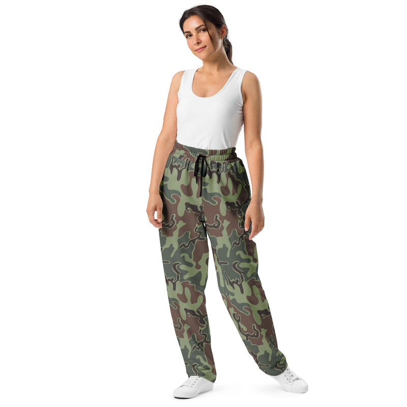 Puzzle South Korean CAMO Unisex Wide-Leg Joggers