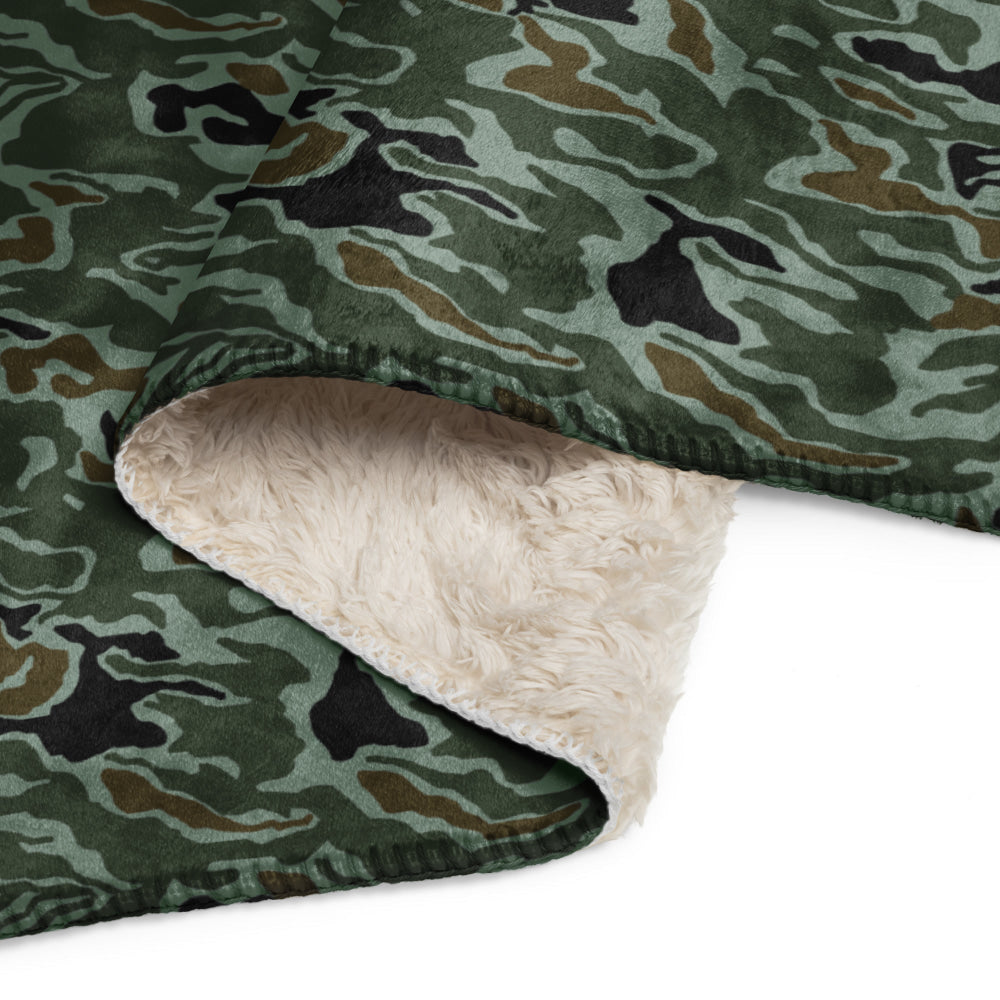 South Korean Special Forces Noodle Swirl CAMO Sherpa blanket - Blanket