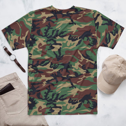 South Korean Tonghab Woodland CAMO Men’s t-shirt - Mens T-Shirt