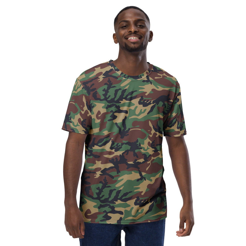 South Korean Tonghab Woodland CAMO Men’s t-shirt - Mens T-Shirt