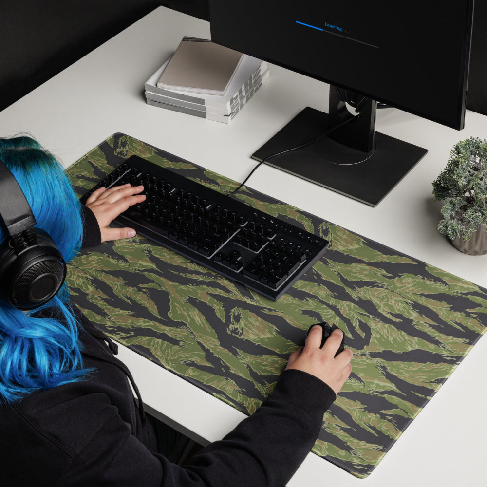 South Vietnam Original Tiger Stripe CAMO Gaming mouse pad - 36″×18″ - Mouse Pad