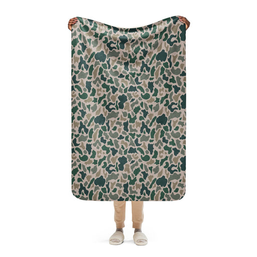 Duck Hunter ARVN Beo Gam CAMO Sherpa Blanket - 37″×57″