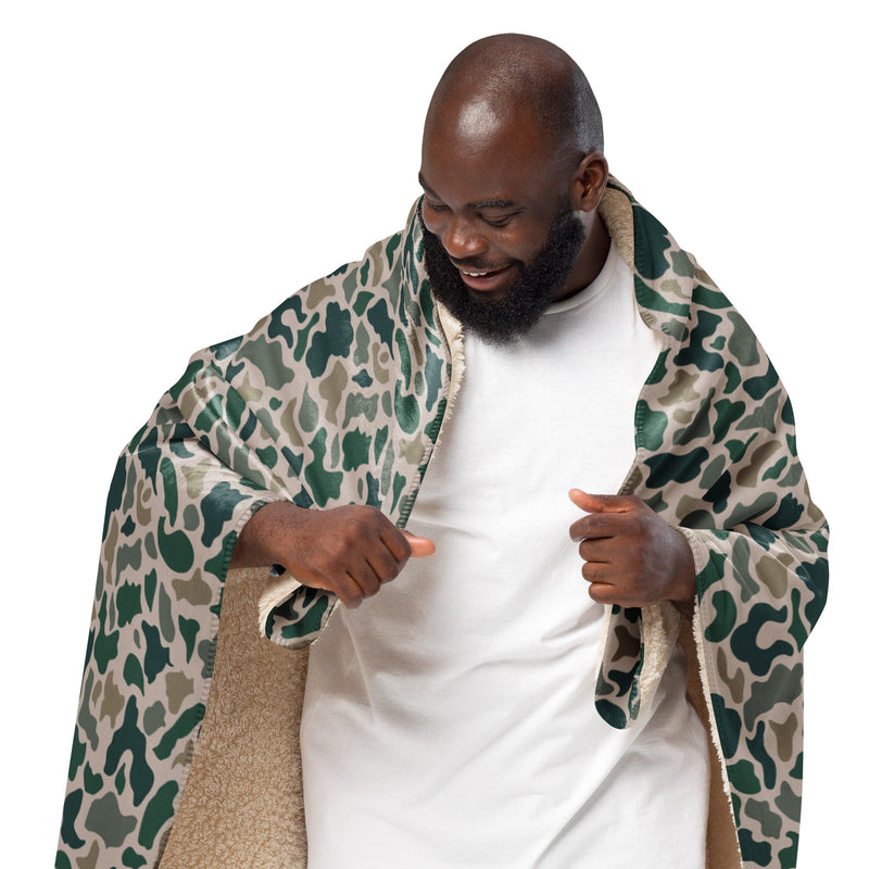 Duck Hunter ARVN Beo Gam CAMO Sherpa Blanket