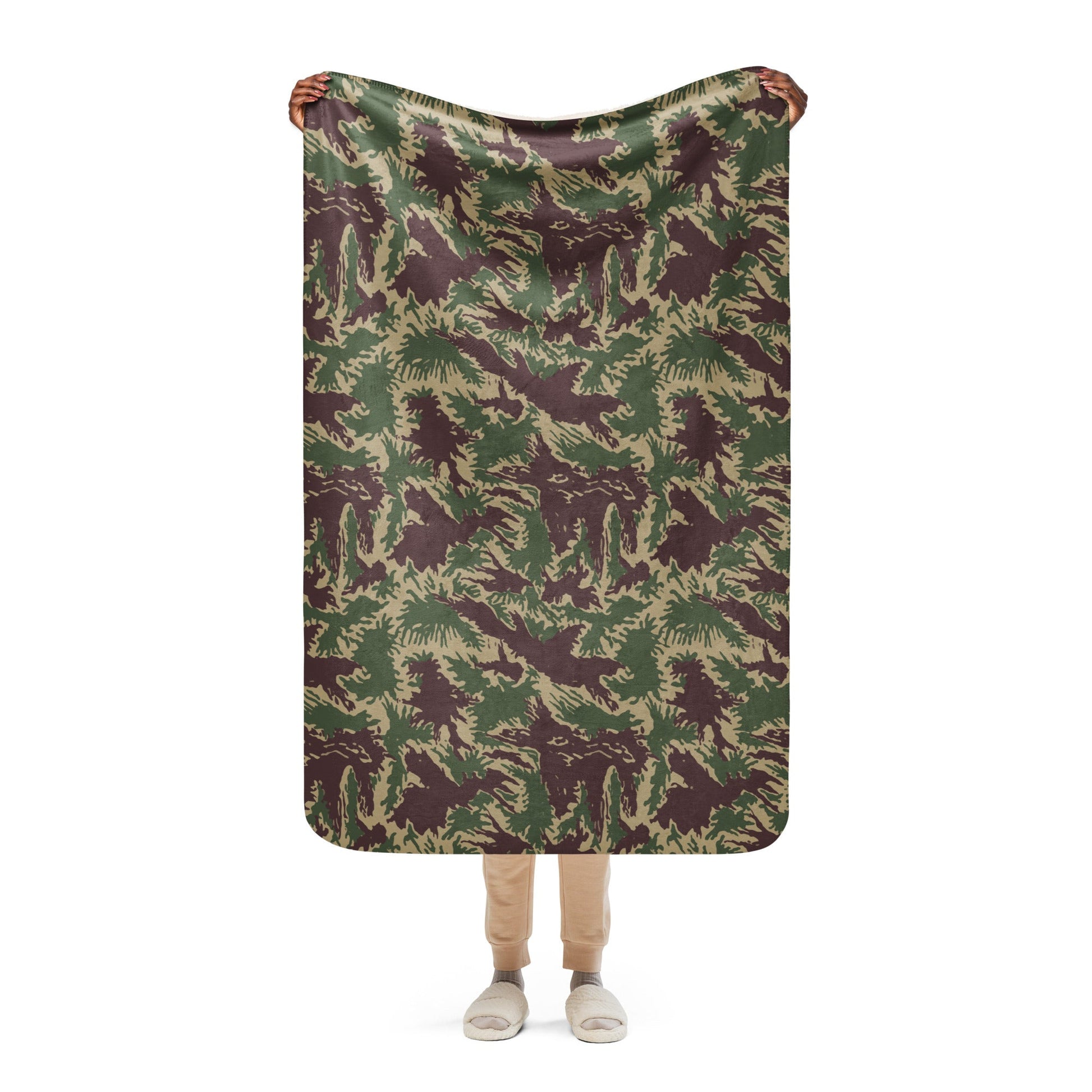 South Vietnamese ARVN Starburst CAMO Sherpa Blanket - 37″×57″
