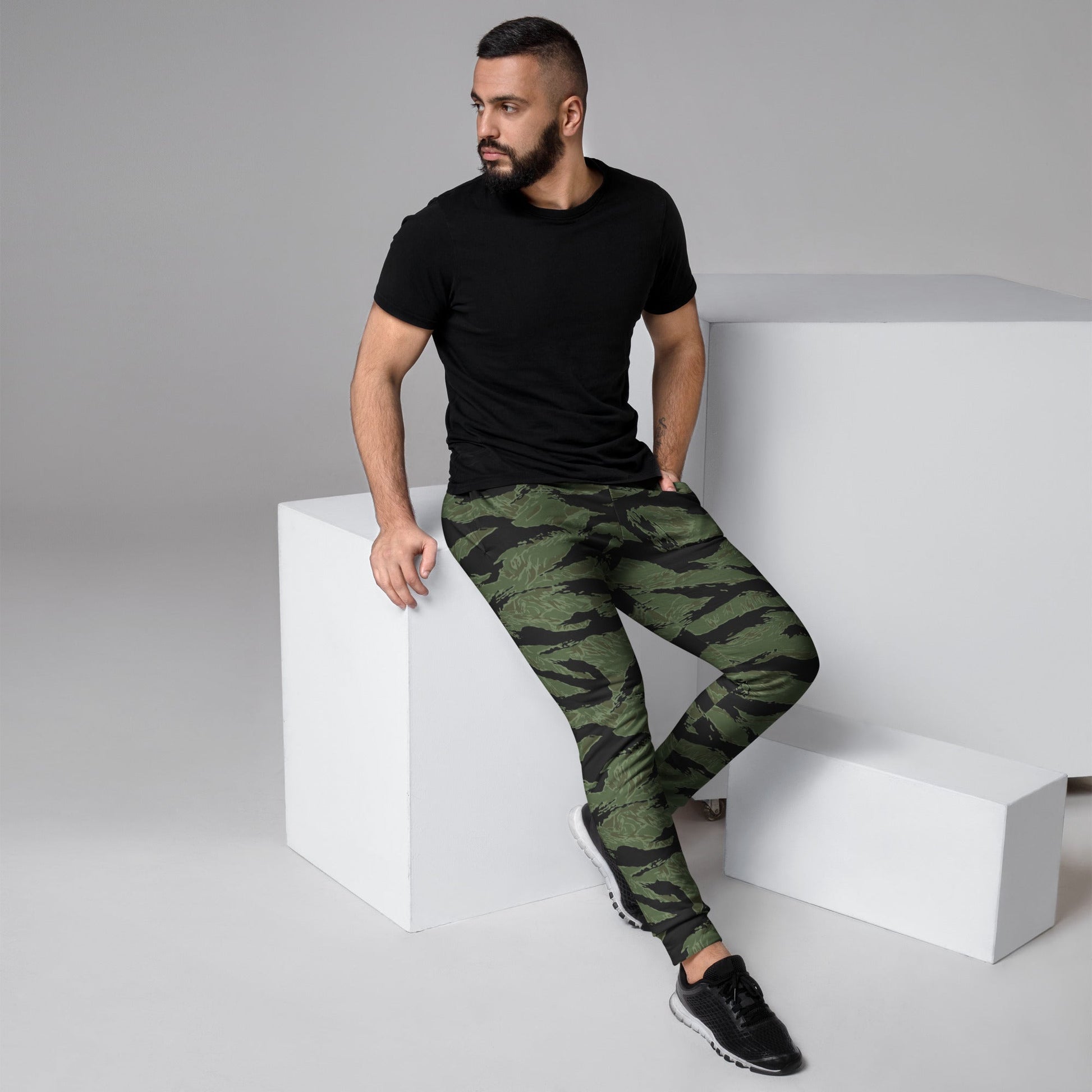 South Vietnamese ARVN Tiger Stripe CAMO Mens Joggers - XS