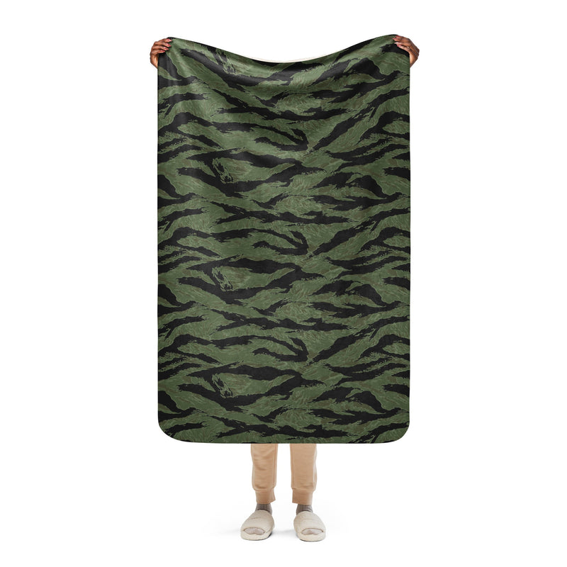 Tiger Stripe ARVN Ranger CAMO Sherpa Blanket - 37″×57″