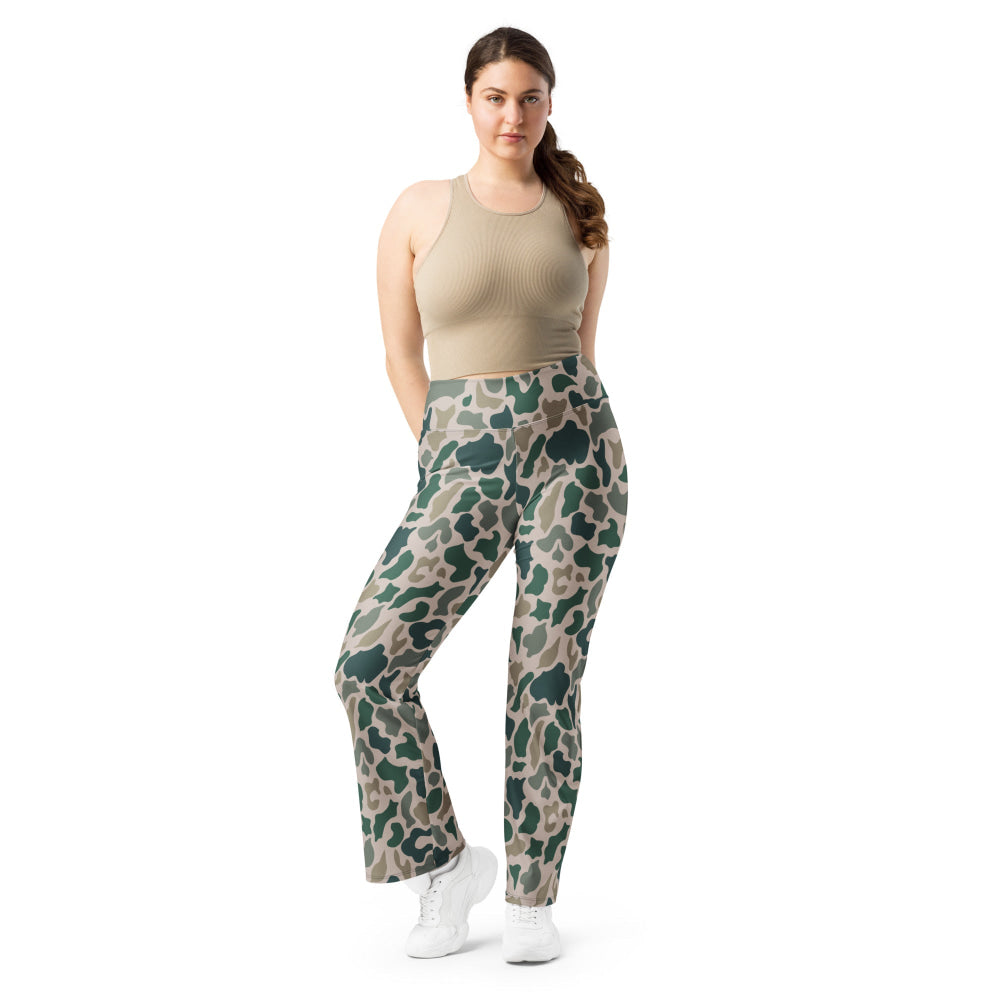 South Vietnamese Beo Gam (Duck Hunter) CAMO Flare leggings - Womens Leggings