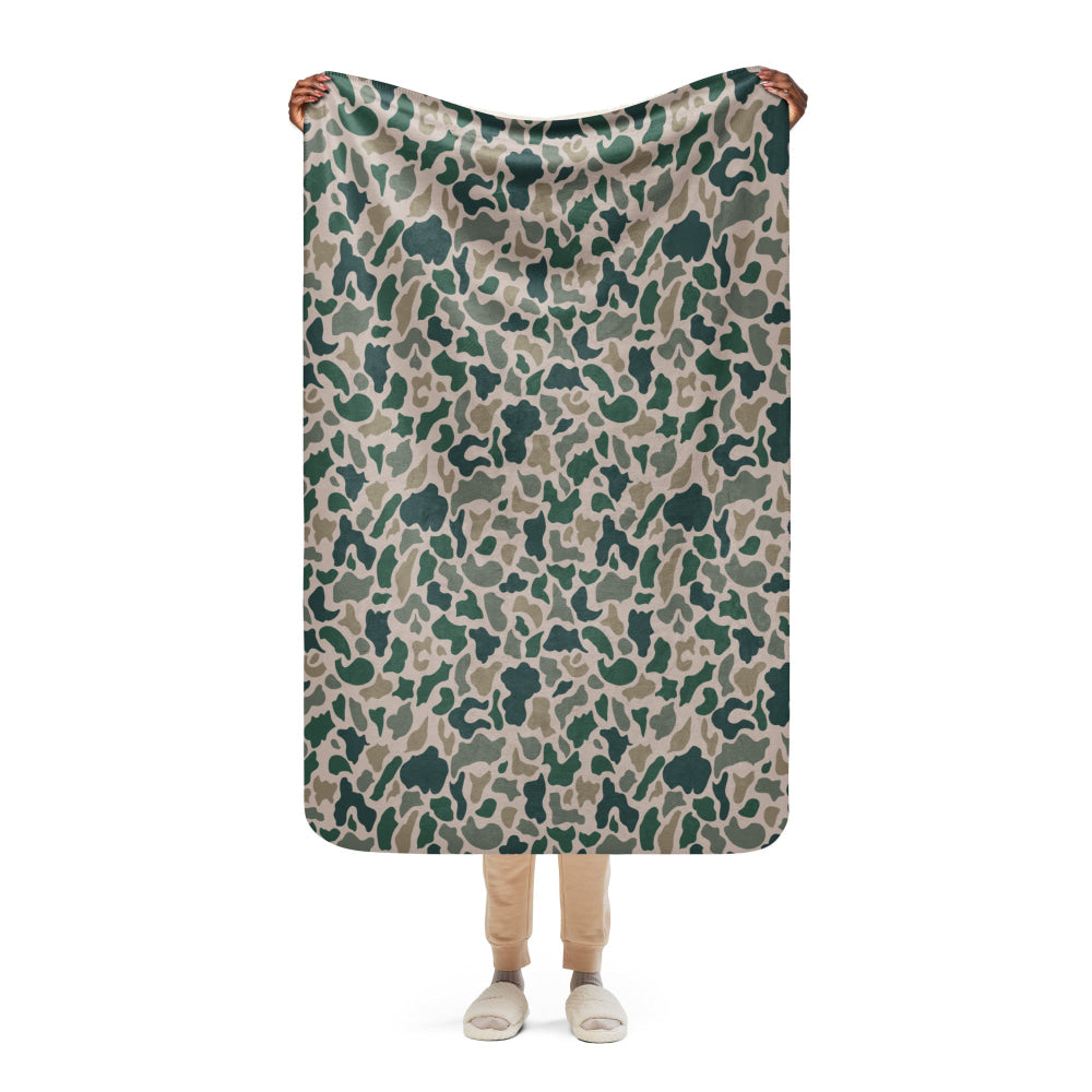 South Vietnamese Beo Gam (Duck Hunter) CAMO Sherpa blanket - 37″×57″ - Blanket