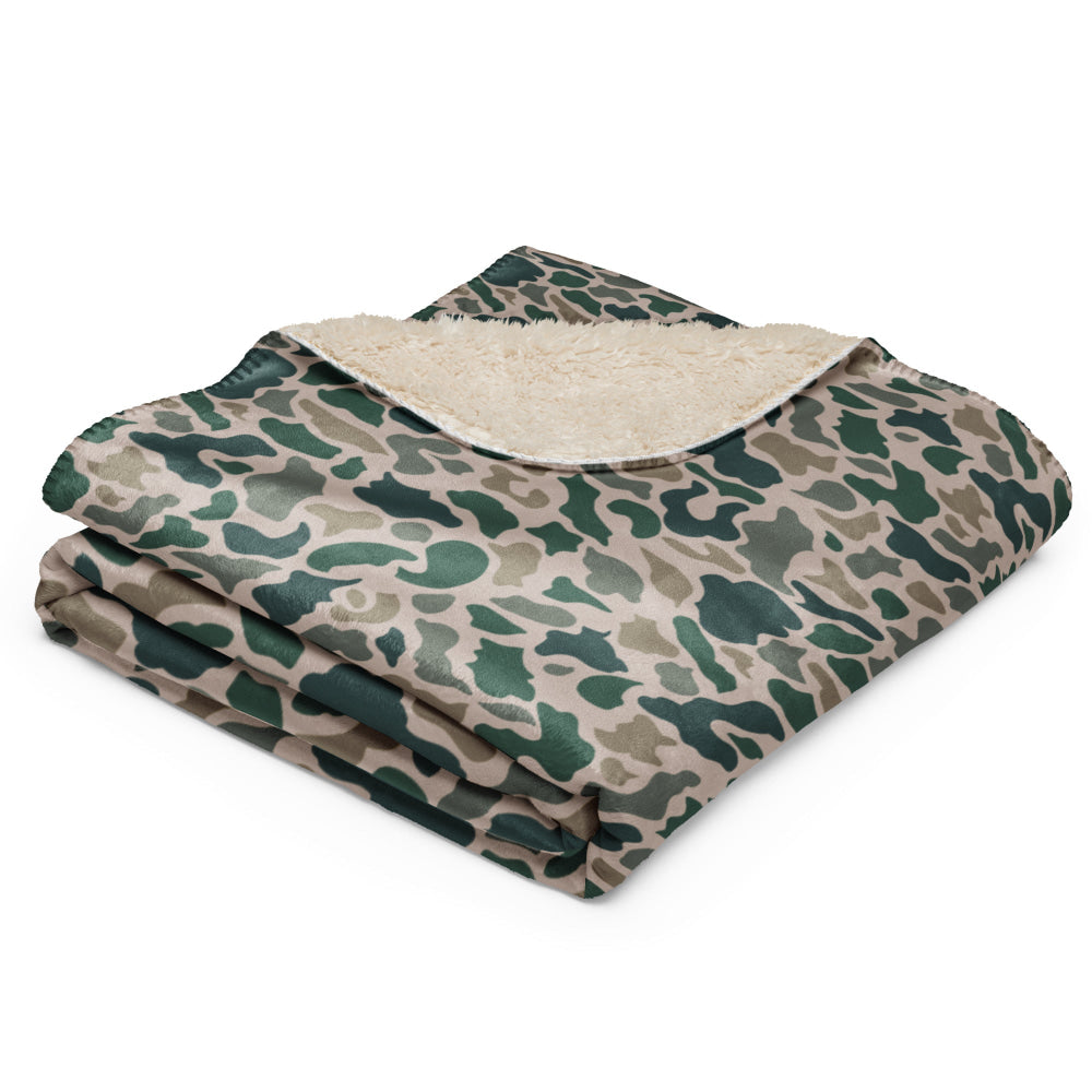 South Vietnamese Beo Gam (Duck Hunter) CAMO Sherpa blanket - Blanket