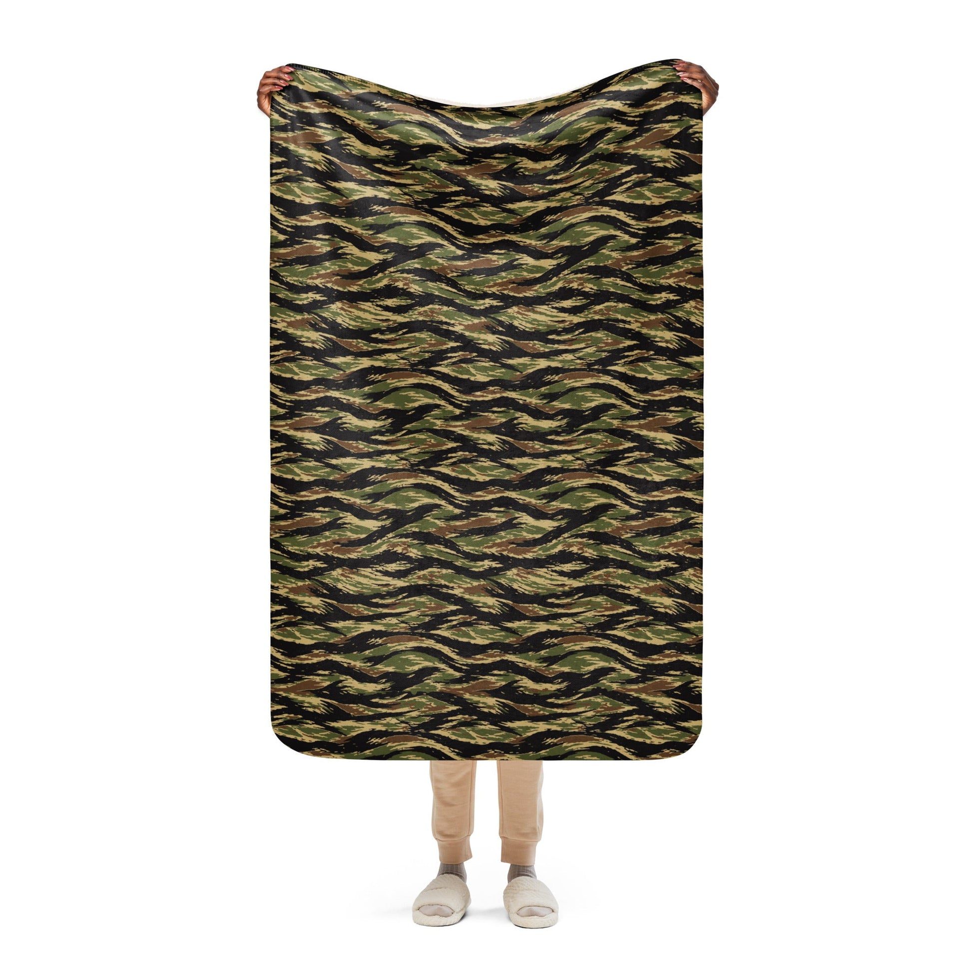 South Vietnamese Early War Tiger Stripe CAMO Sherpa Blanket - 37″×57″