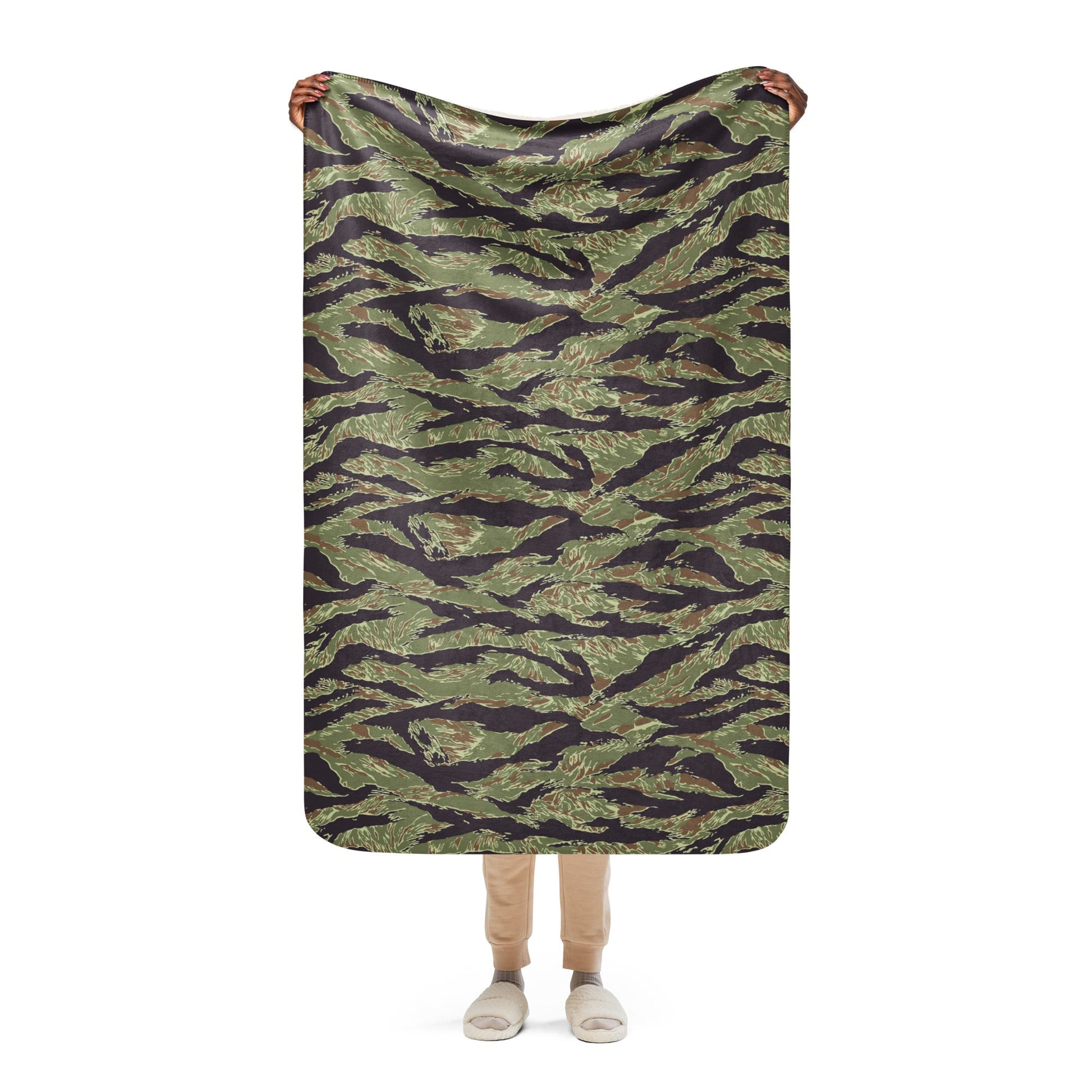 South Vietnamese Marine Corps Tiger Stripe CAMO Sherpa Blanket - 37″×57″