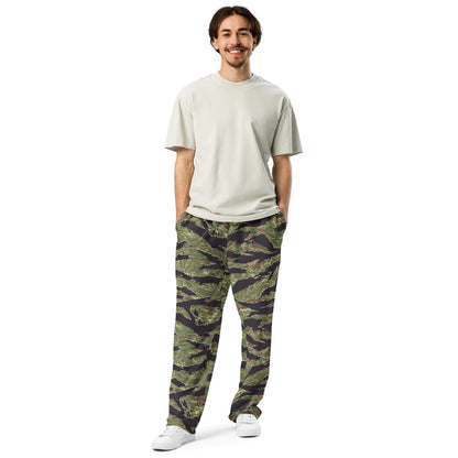 South Vietnamese Marine Corps Tiger Stripe CAMO Wide-leg joggers - Joggers
