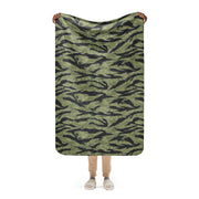 Tiger Stripe Sea Wave CAMO Sherpa Blanket - 37″×57″