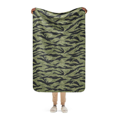 South Vietnamese Sea Wave Tiger Stripe CAMO Sherpa Blanket - 37″×57″