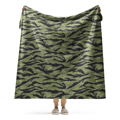 South Vietnamese Sea Wave Tiger Stripe CAMO Sherpa Blanket - 60″×80″
