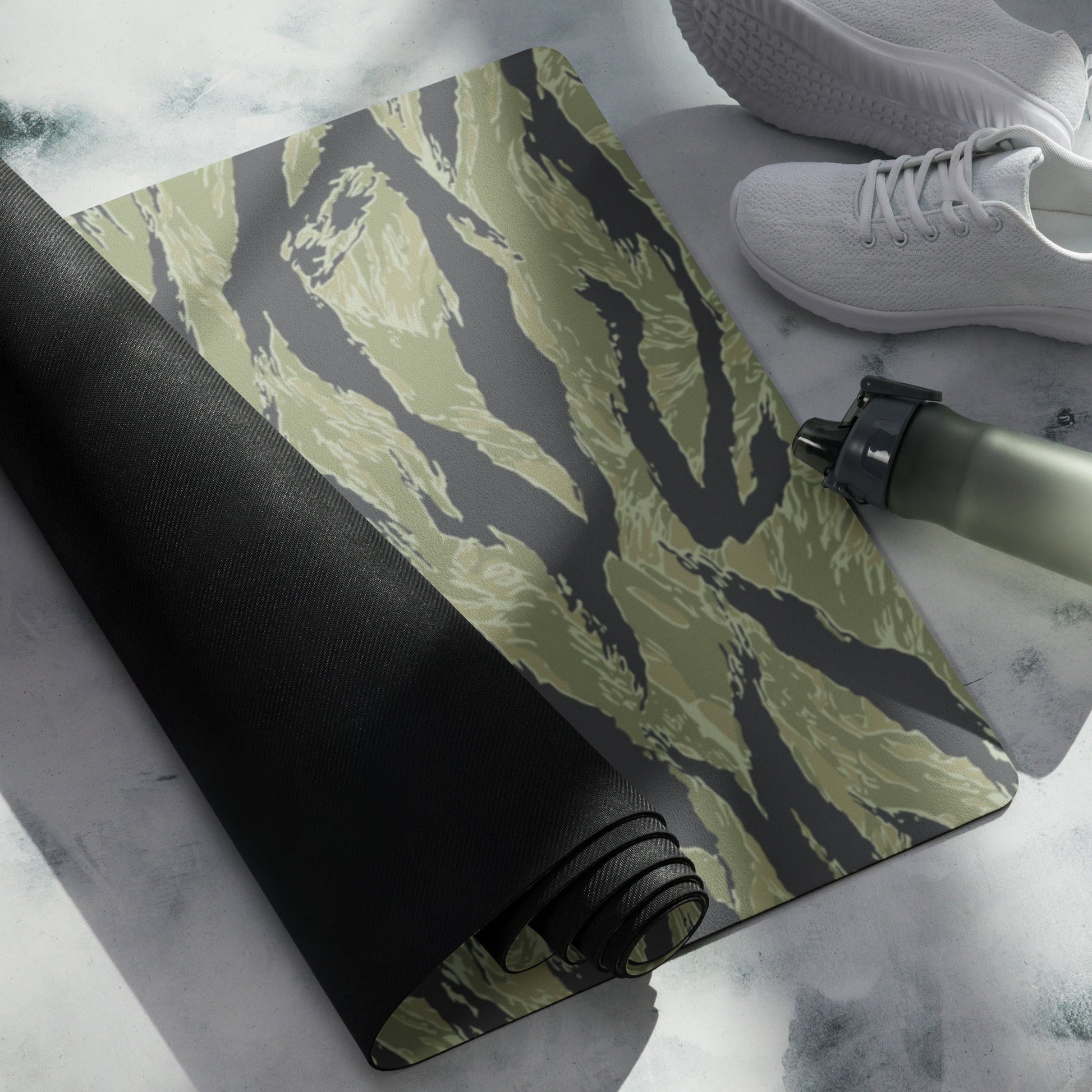 South Vietnamese Sea Wave Tiger Stripe CAMO Yoga Mat