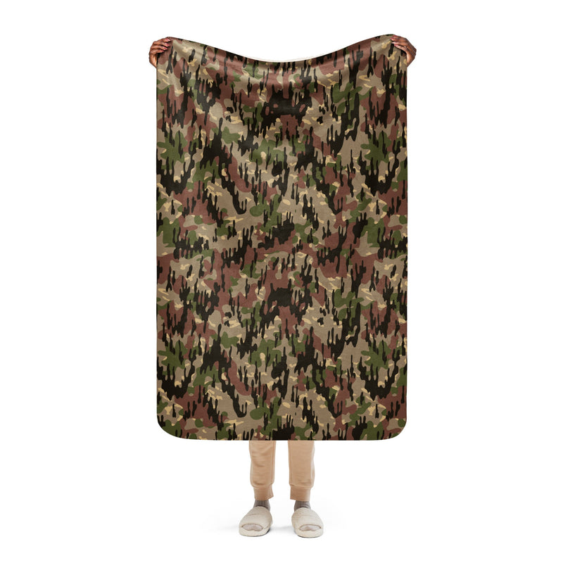 Rocosos Spanish Guerrillero CAMO Sherpa Blanket - 37″×57″