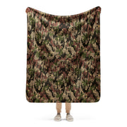 Rocosos Spanish Guerrillero CAMO Sherpa Blanket - 50″×60″