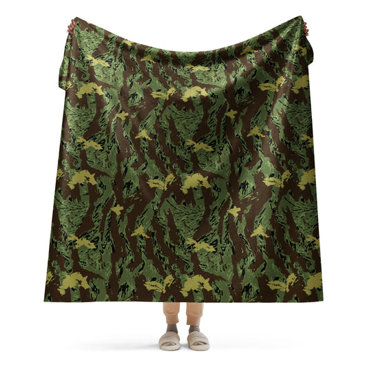 Special Purpose Canopy Tiger Stripe CAMO Sherpa blanket - 60″×80″ - Blanket