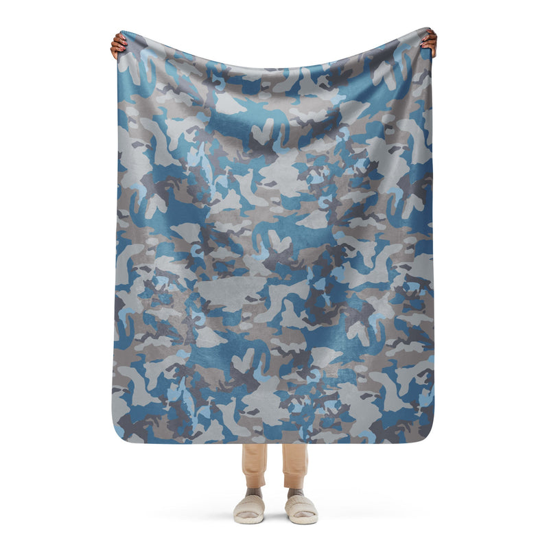 Skywatch CAMO Sherpa Blanket - 50″×60″