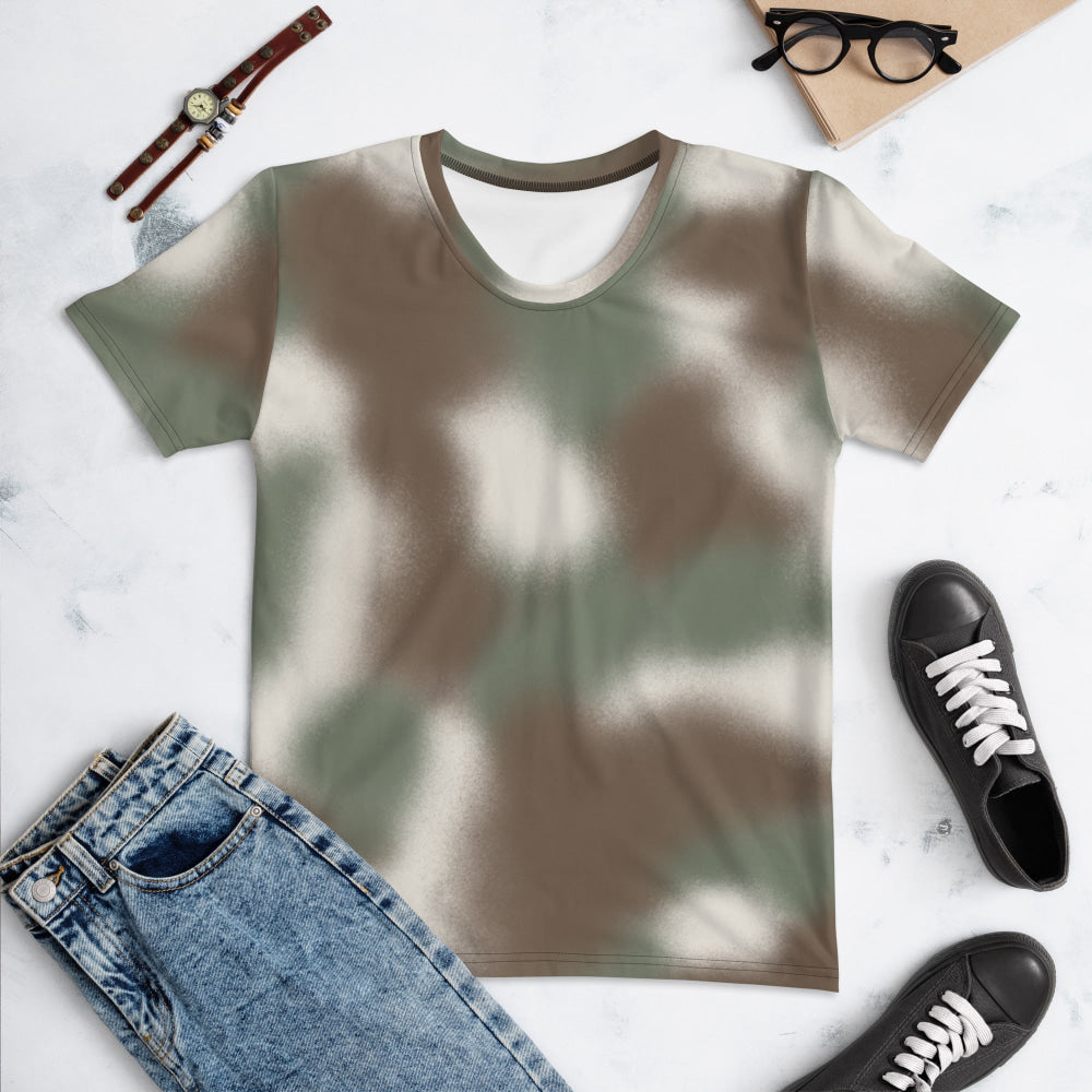 Star Wars Rebel Endor Arid CAMO Women’s T-shirt - Womens T-Shirt