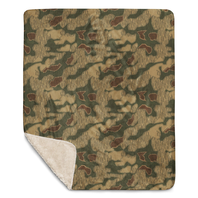 Sumpfmuster Where Eagles Dare CAMO Sherpa Blanket