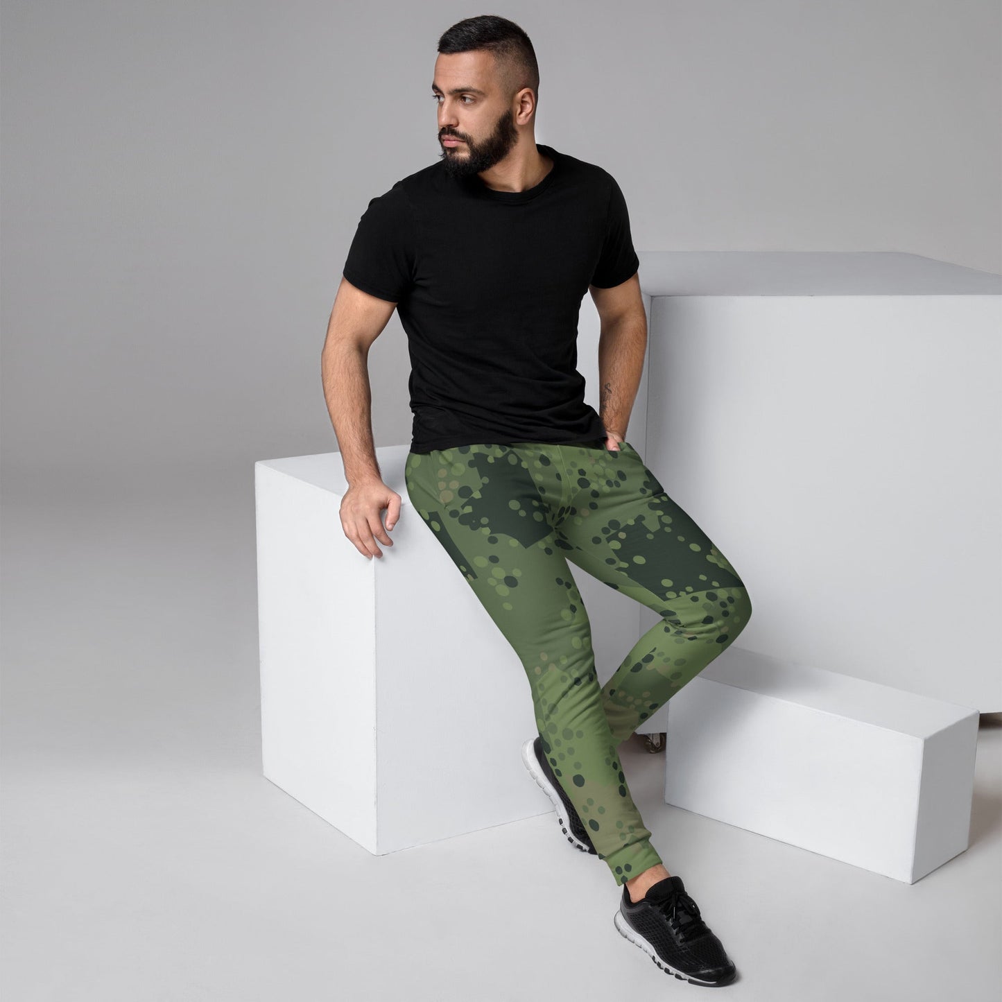Swedish Barracuda Woodland CAMO Mens Joggers - XS