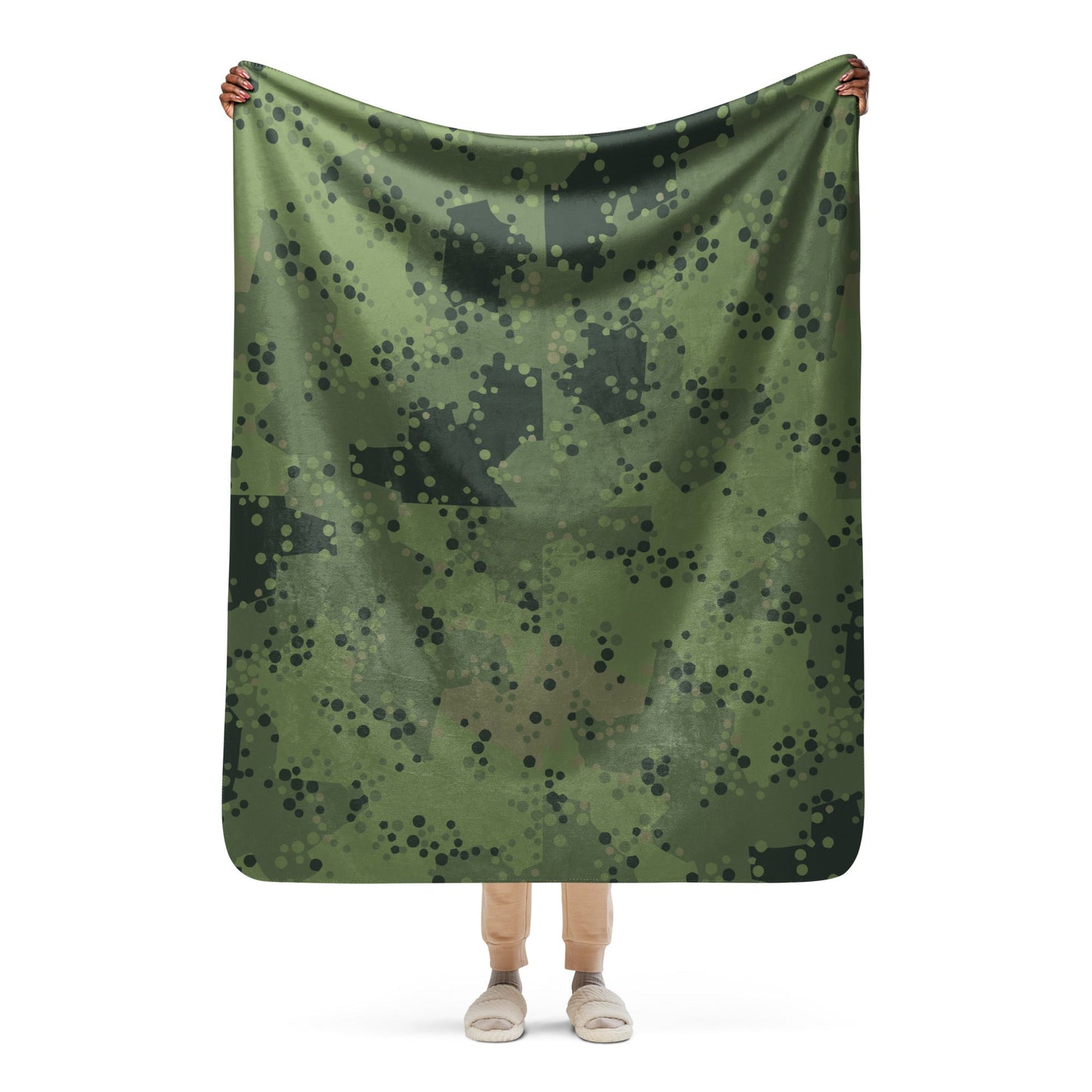 Swedish Barracuda Woodland CAMO Sherpa blanket - 50″×60″ - Blankets