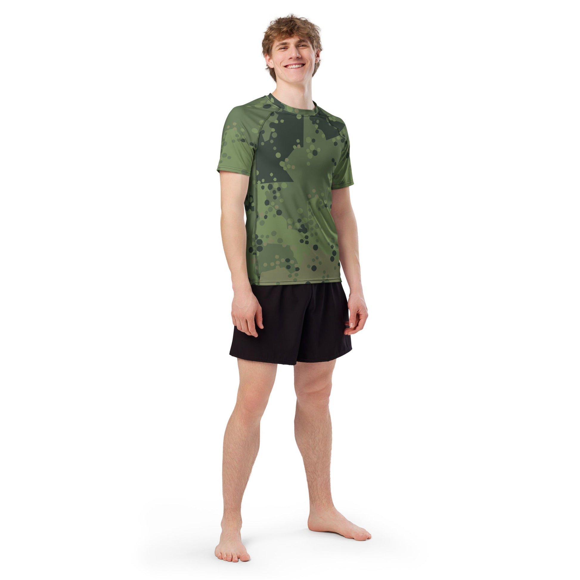 Swedish Barracuda Woodland CAMO short-leeve mens rash guard