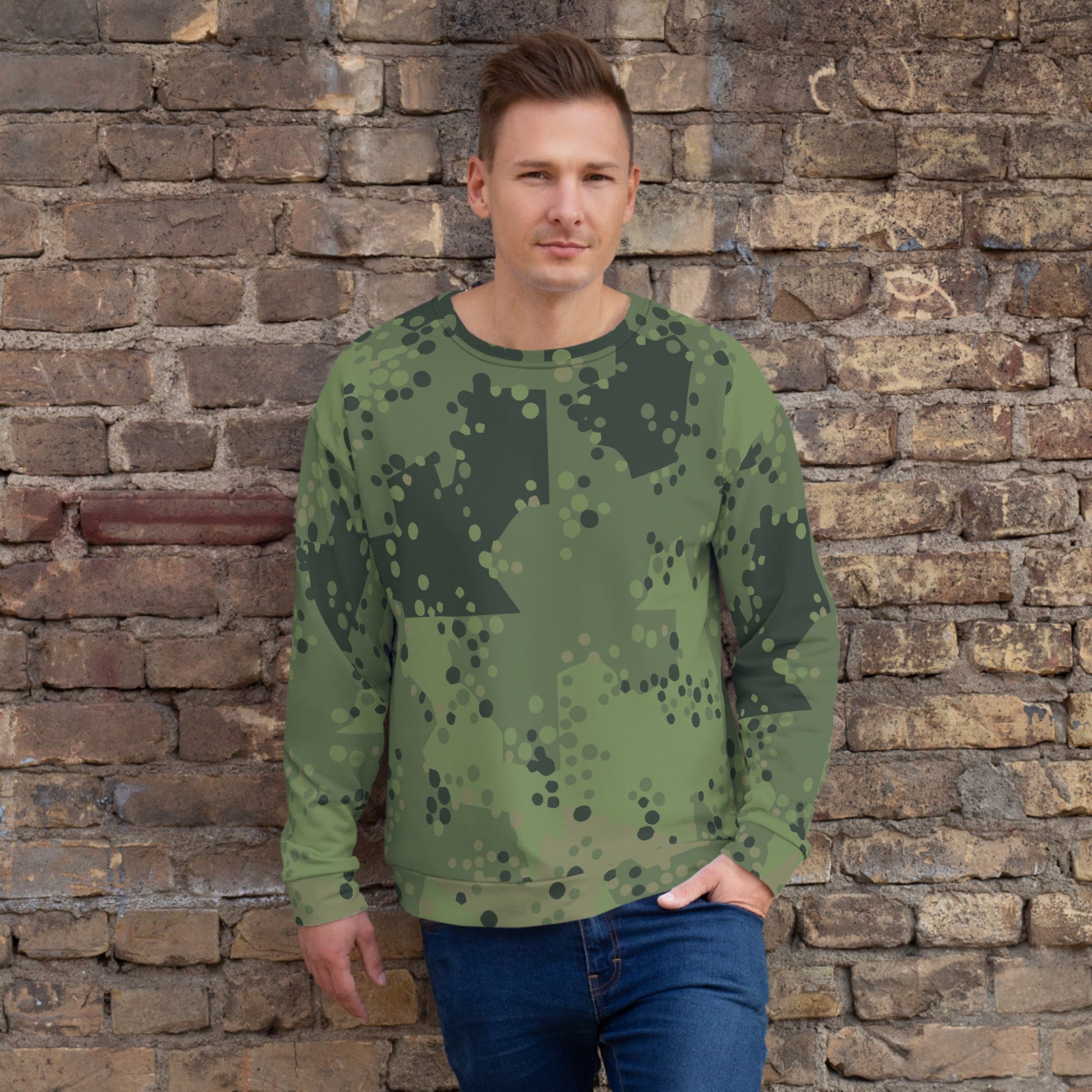 Swedish Barracuda Woodland CAMO Unisex Sweatshirt - XS - Sweatshirts