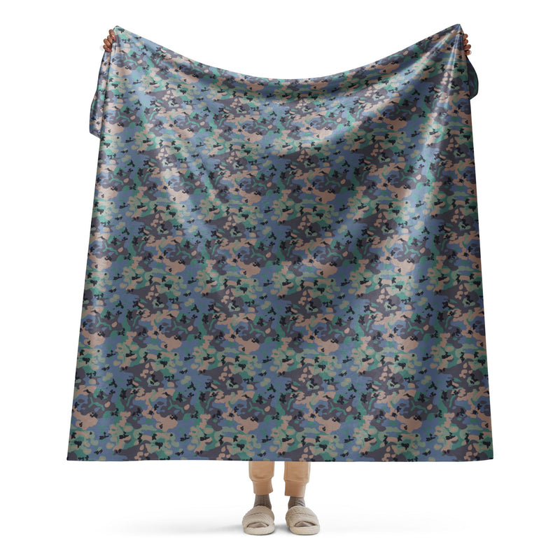 Flecktarn Experimental Swedish CAMO Sherpa Blanket - 60″×80″