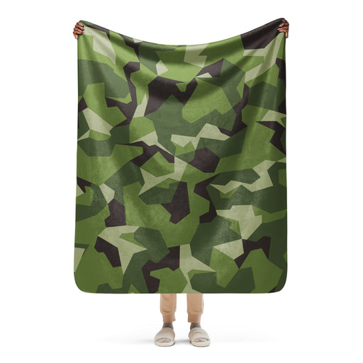 M90 Swedish Woodland CAMO Sherpa Blanket - 50″×60″