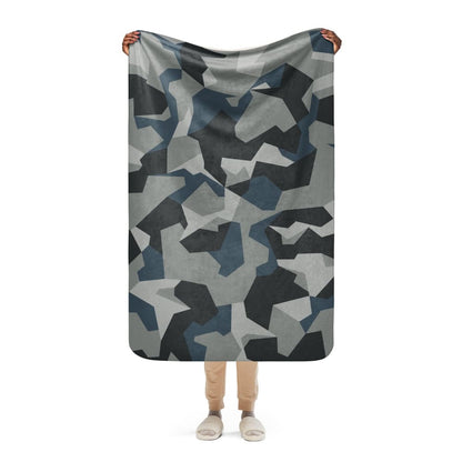 Swedish M90 Urban CAMO Sherpa blanket - 37″×57″