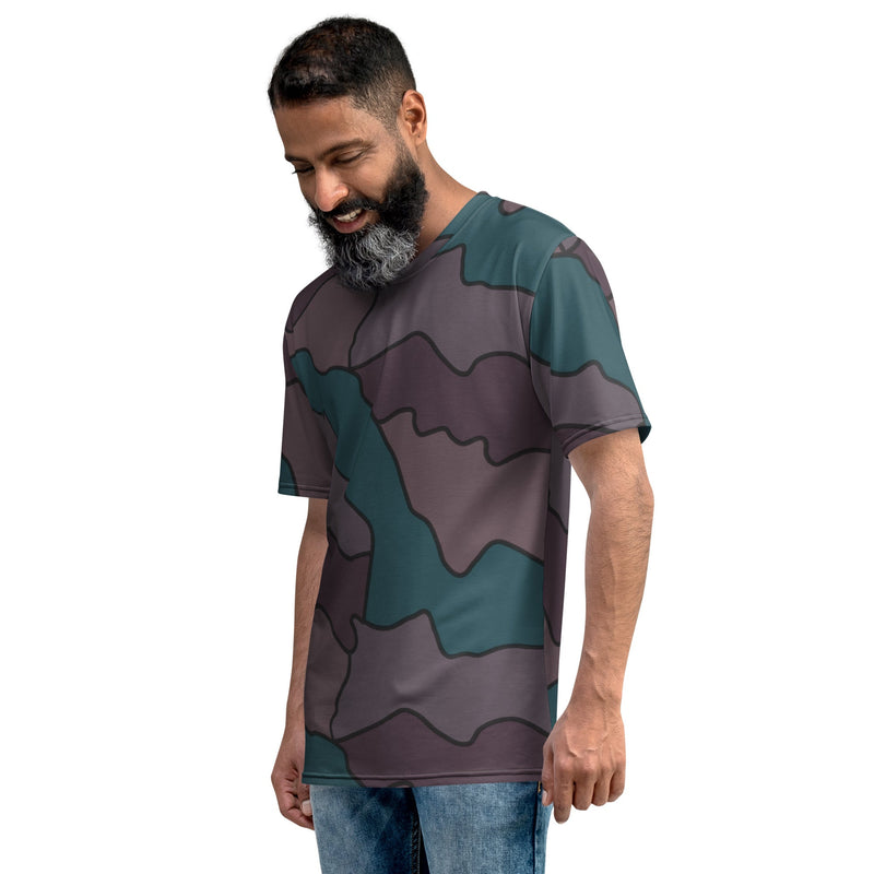 Contour Veil Swedish CAMO Mens T-Shirt